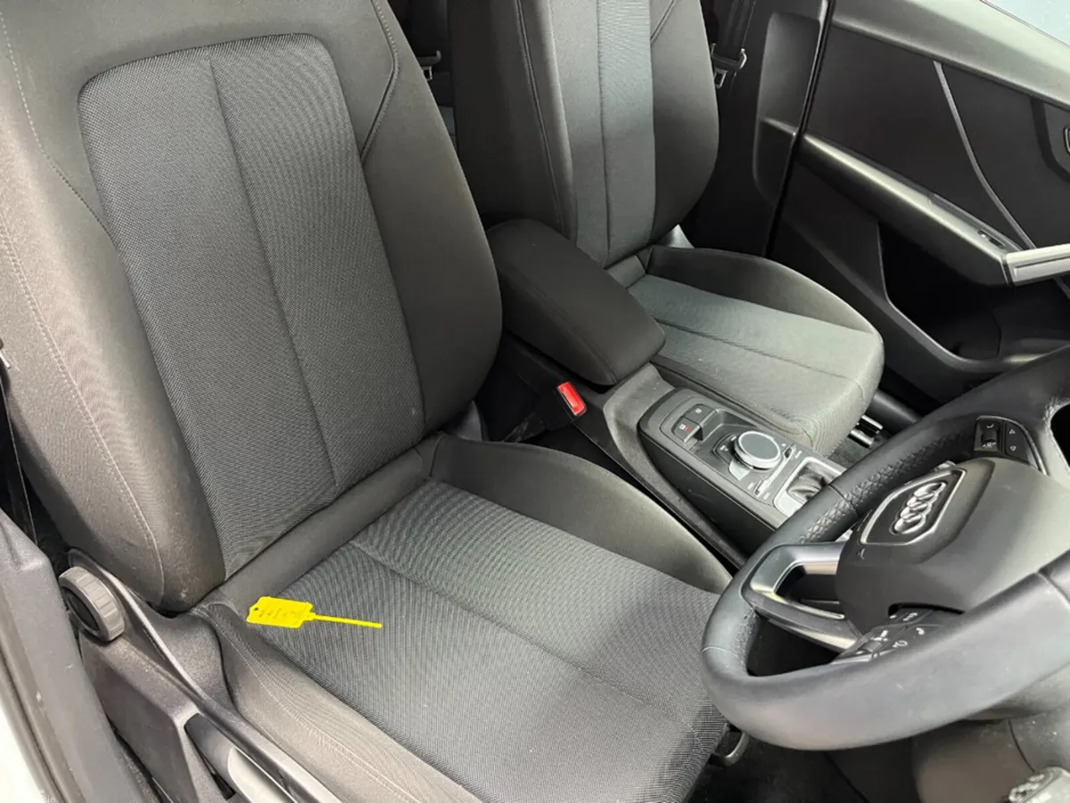 Audi Q2 SUV, Petrol, 2023, White