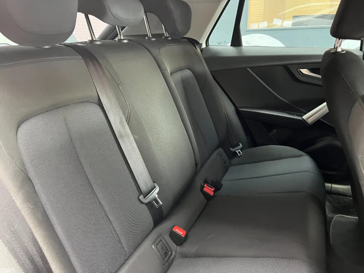 Audi Q2 SUV, Petrol, 2023, White