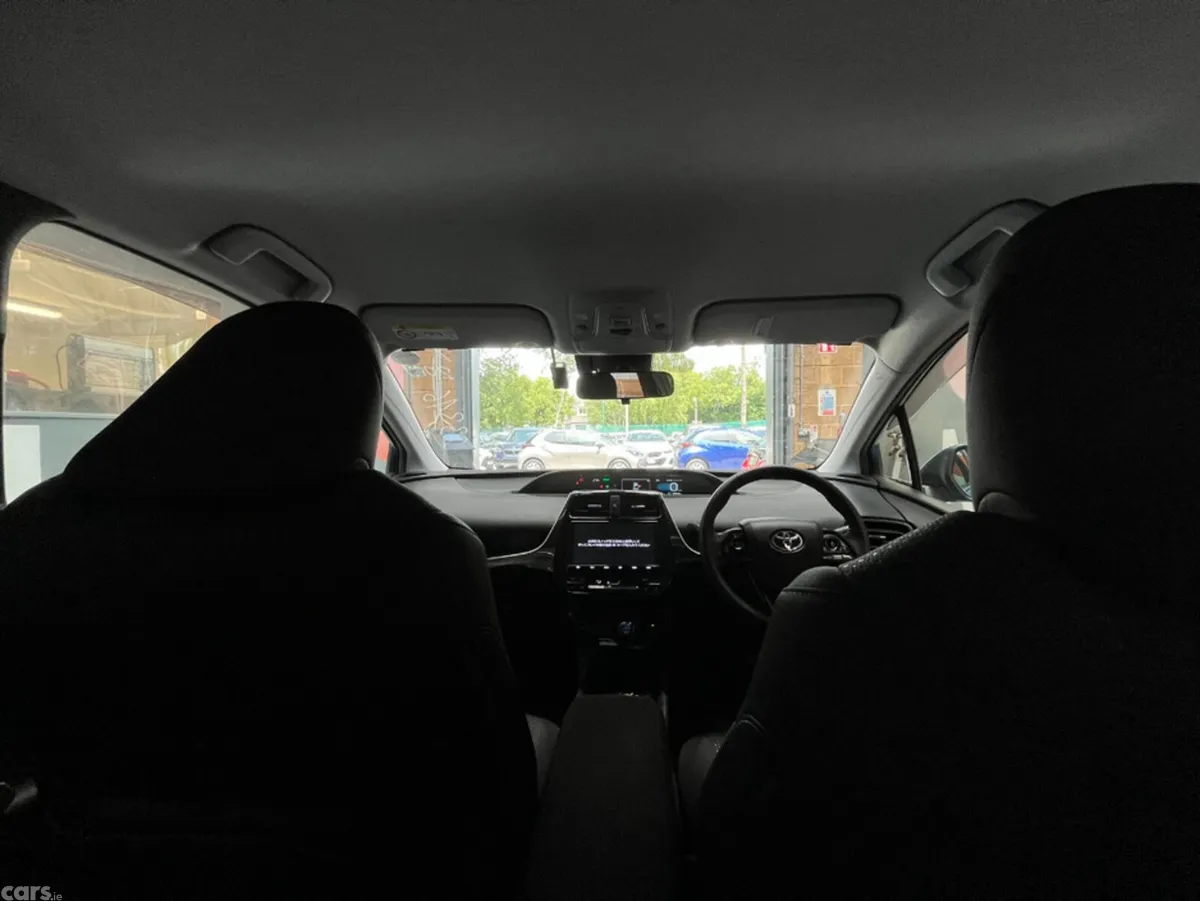 Toyota Prius Estate, Petrol, 2016, Blue