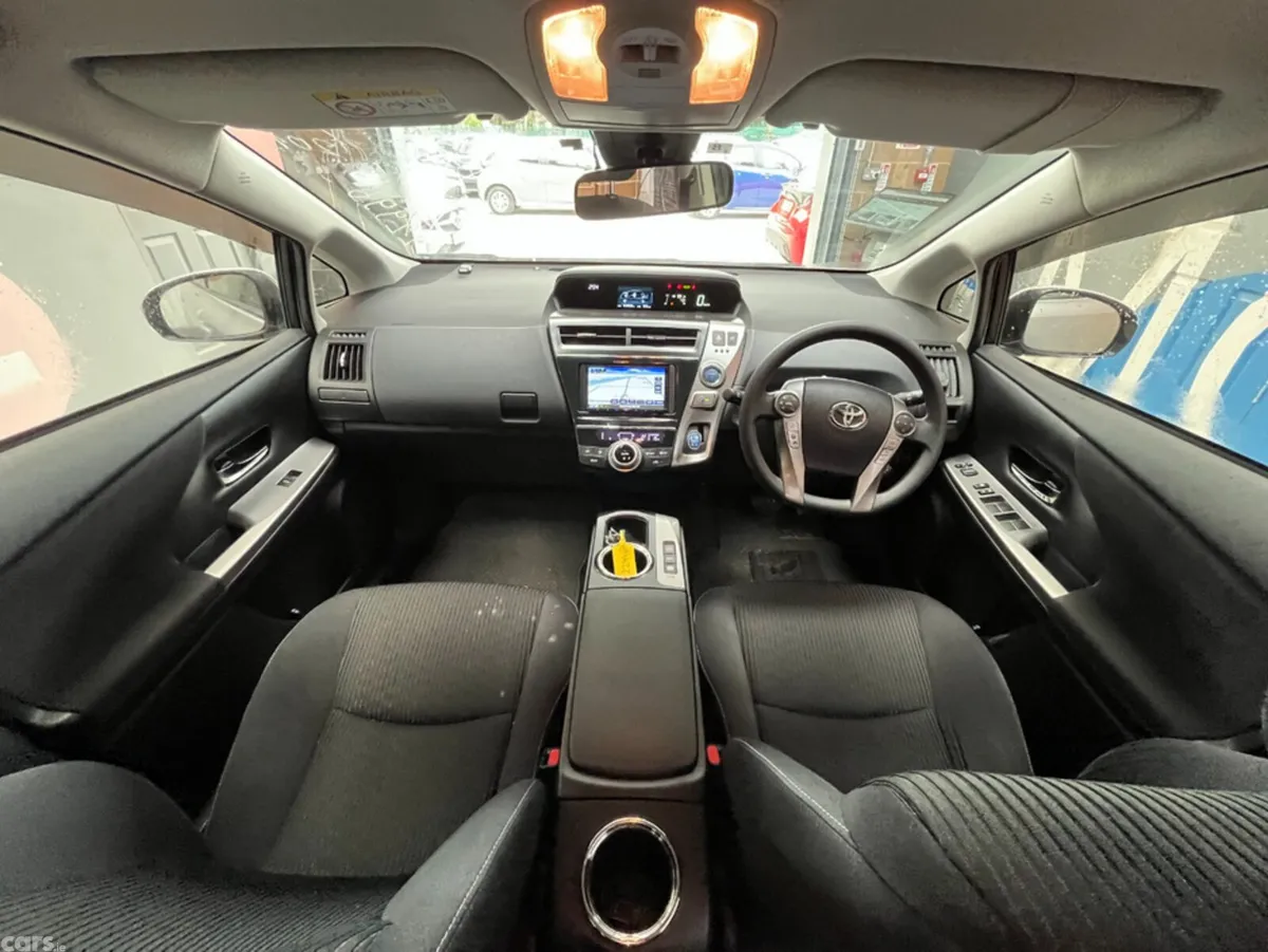 Toyota Prius MPV, Petrol Hybrid, 2019, Silver