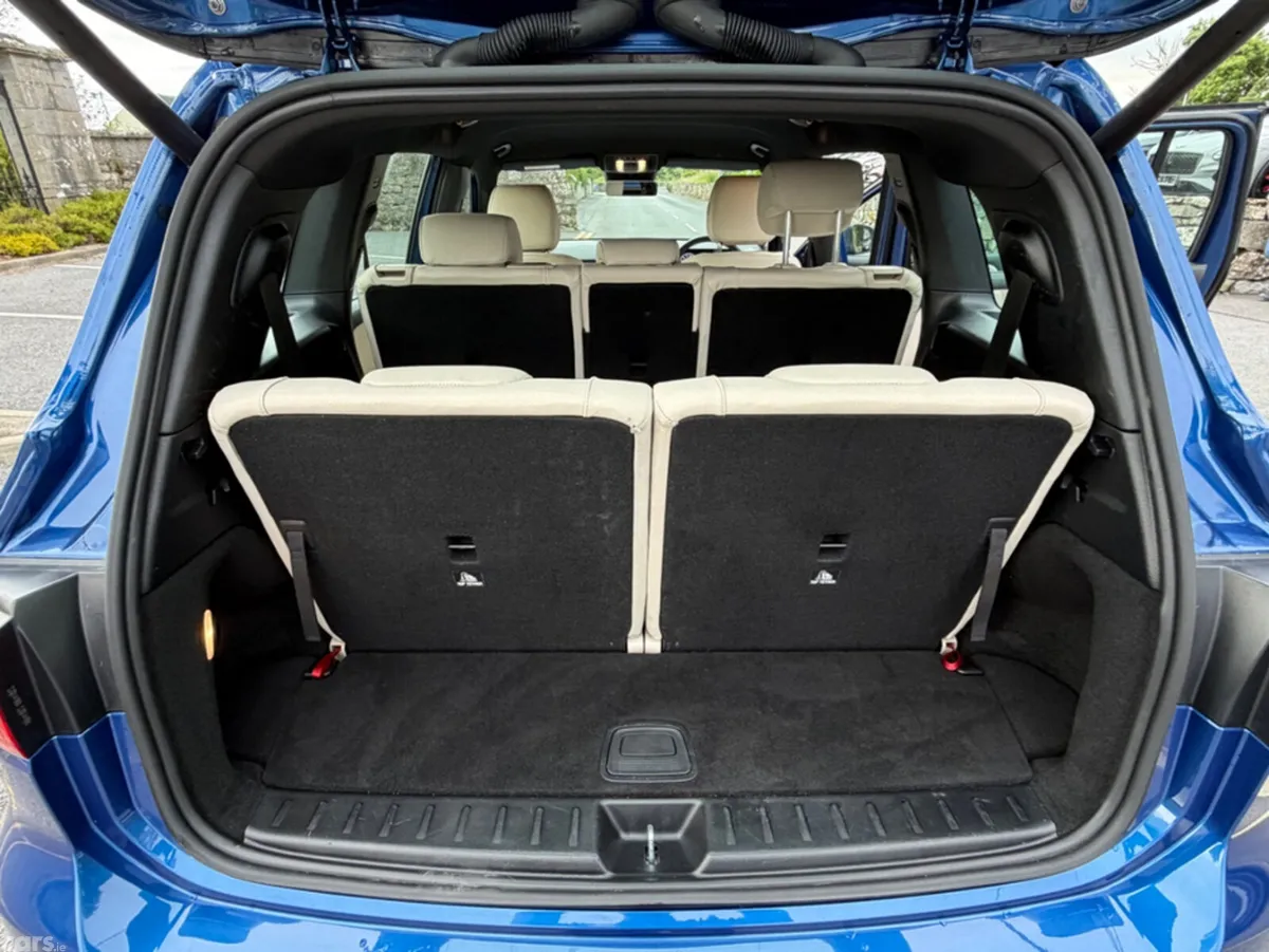 Mercedes-Benz GLB SUV, Diesel, 2024, Blue