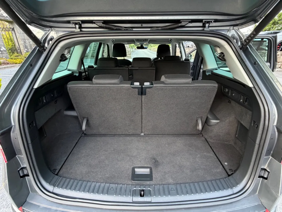 Skoda Kodiaq SUV, Diesel, 2023, Grey