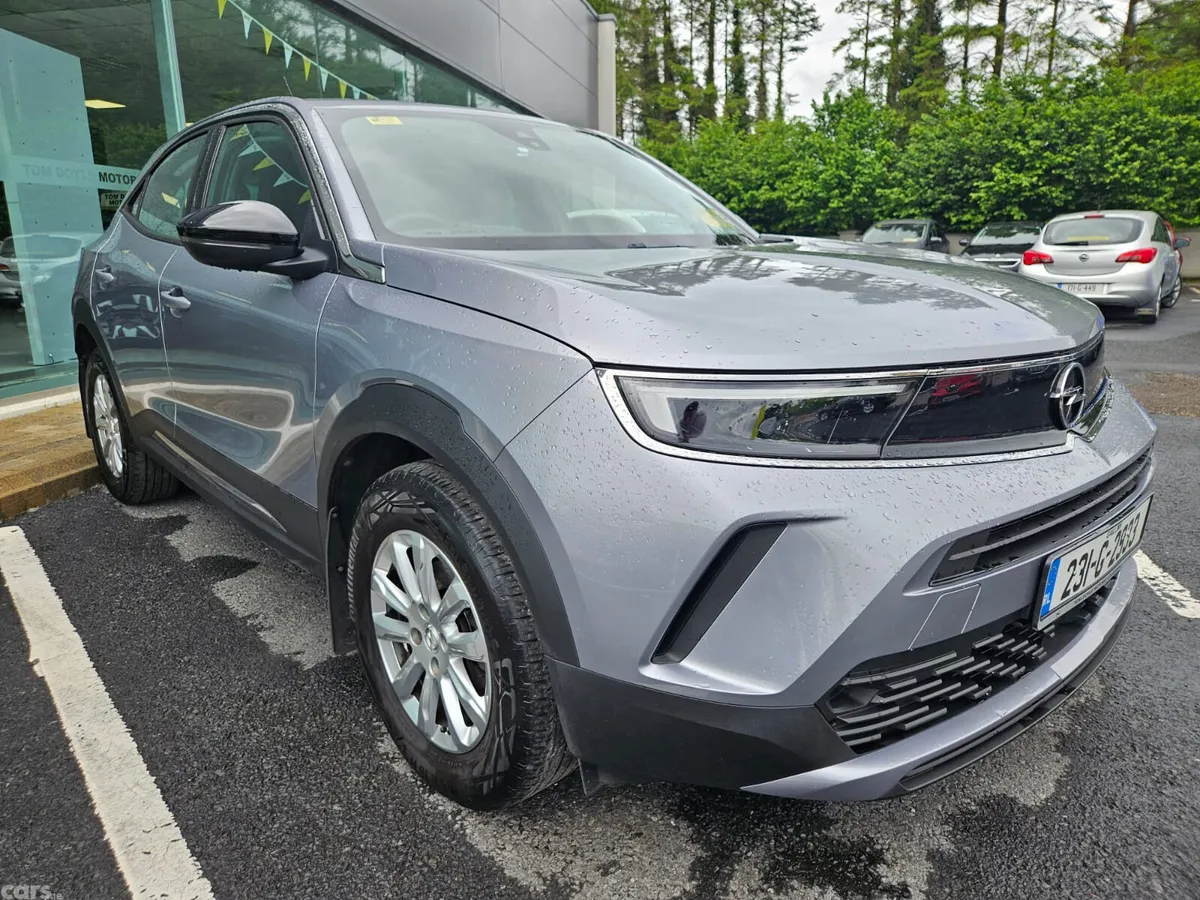 Opel Mokka SUV, Petrol, 2023, Grey