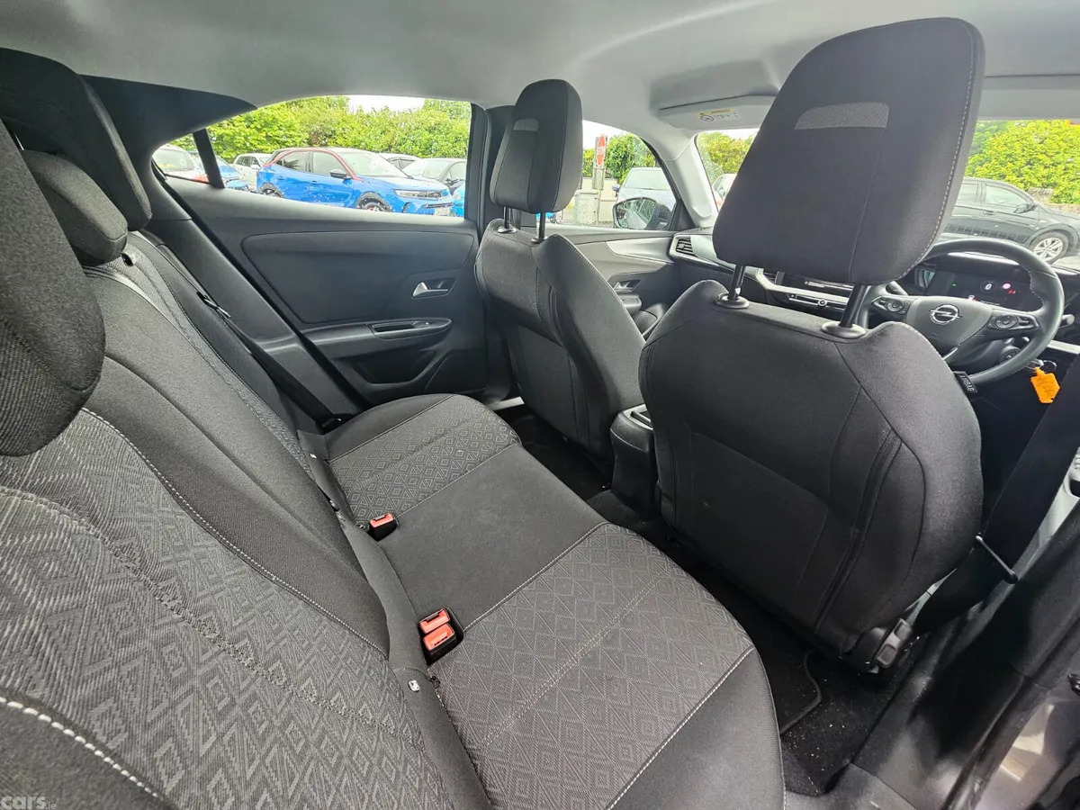 Opel Mokka SUV, Petrol, 2023, Grey