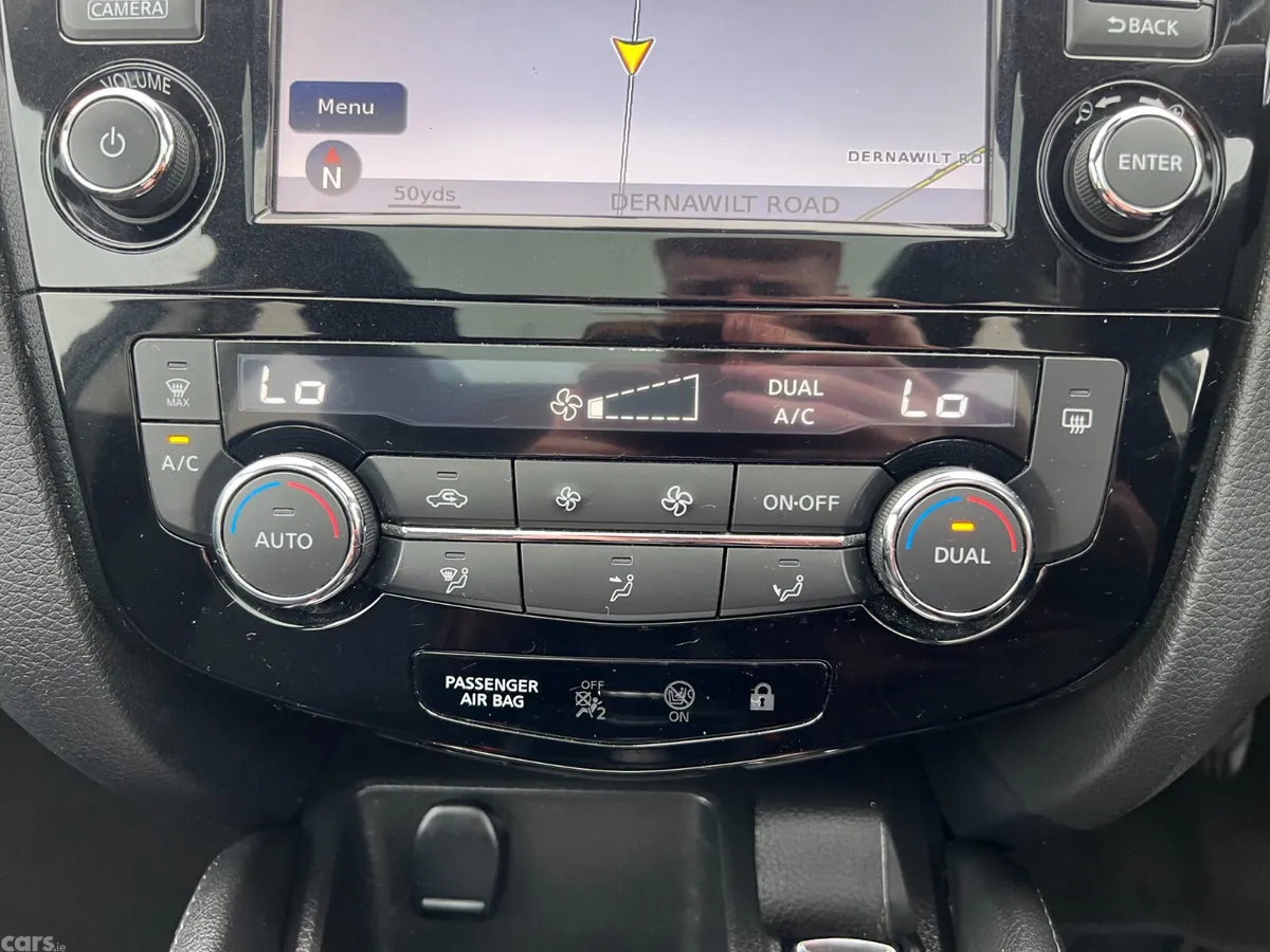 Nissan Qashqai SUV, Diesel, 2017, Black