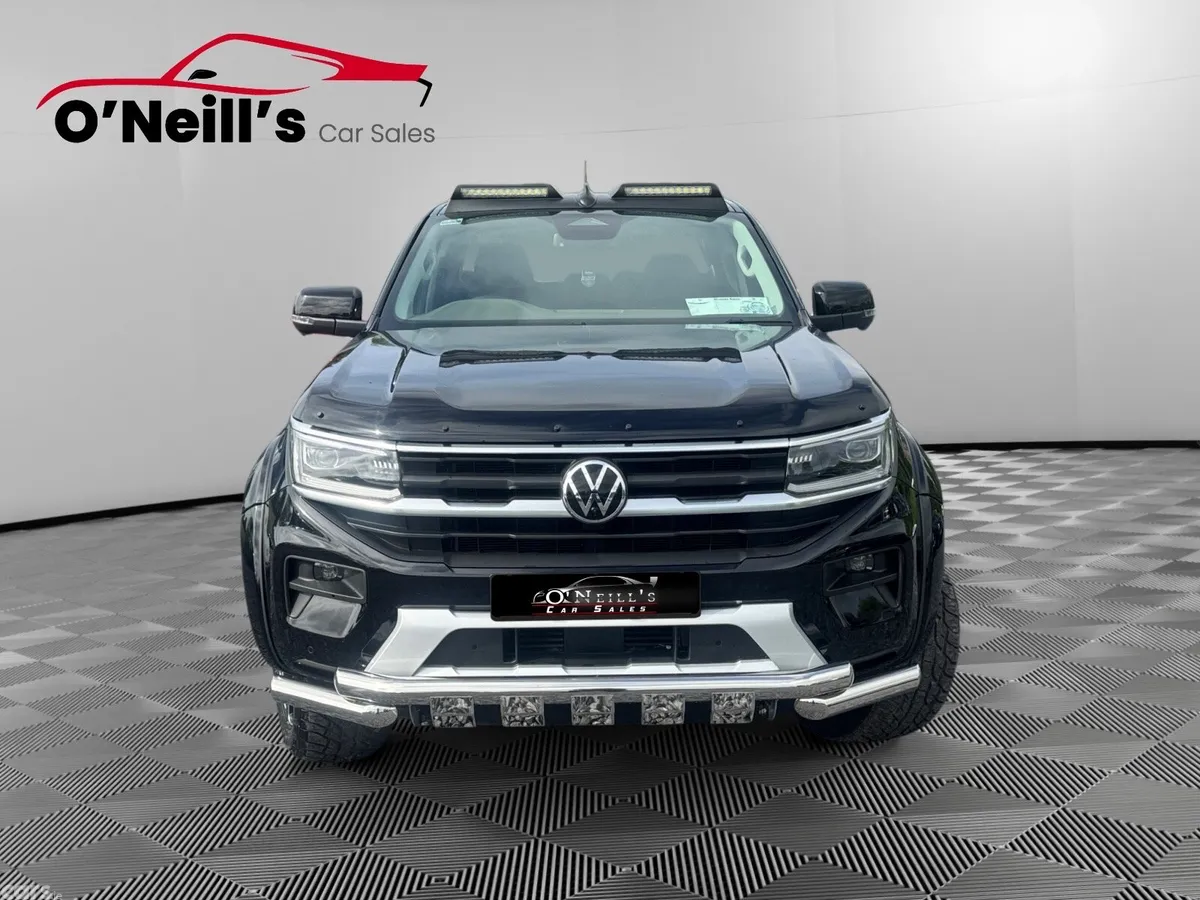 Volkswagen Amarok Pick Up, Diesel, 2025, Black
