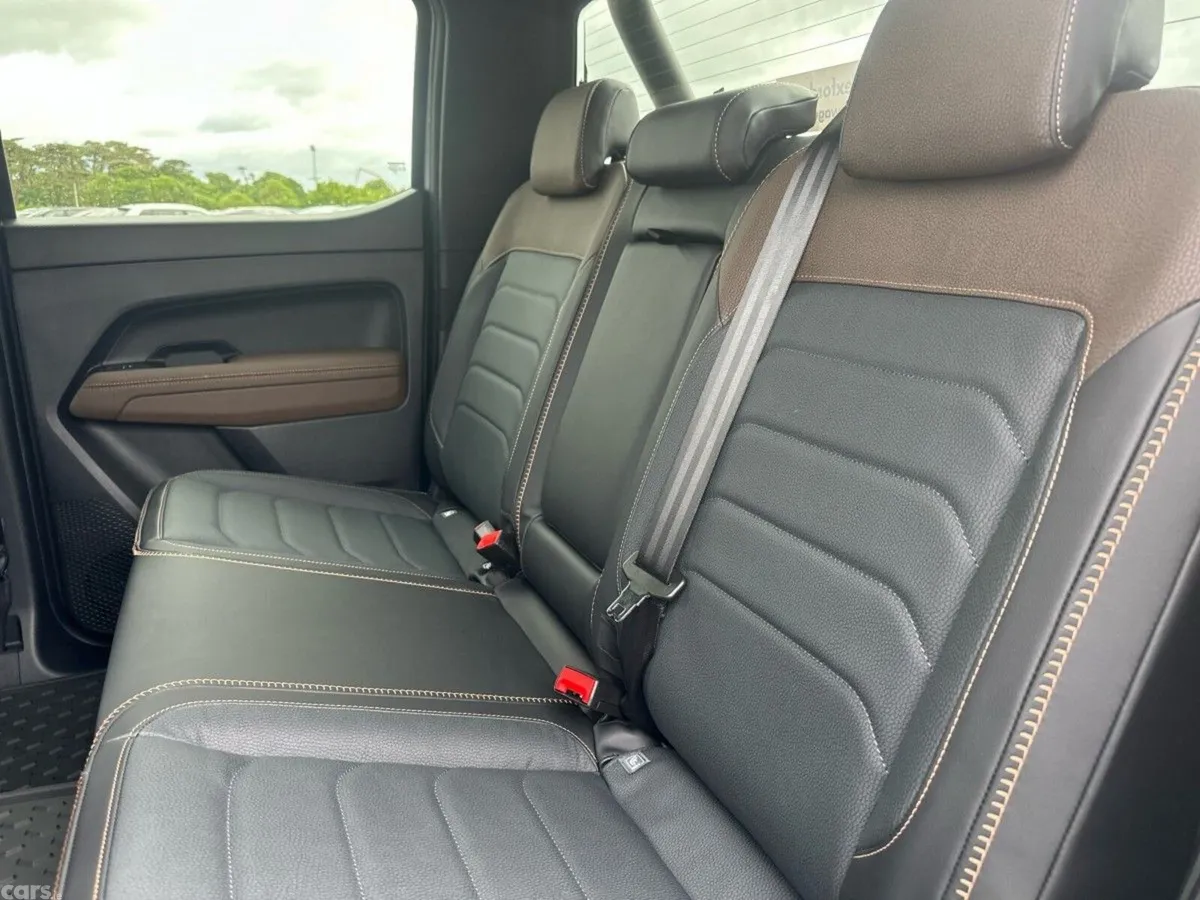 Volkswagen Amarok Pick Up, Diesel, 2026, Silver