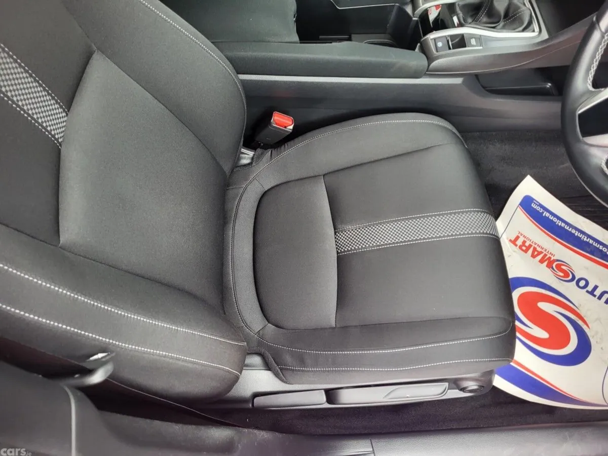 Honda Civic Hatchback, Petrol, 2021, Blue