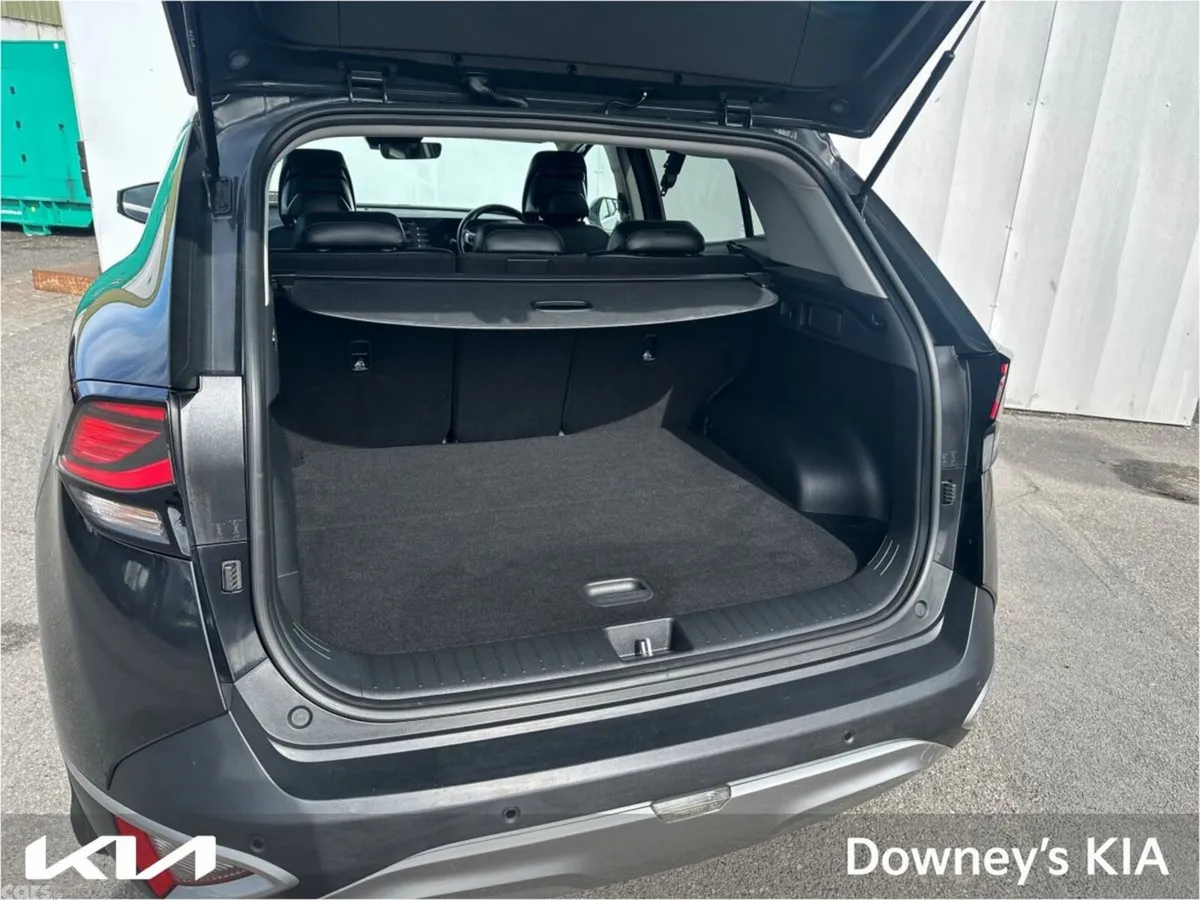 Kia Sportage Hatchback, Diesel, 2023, Black