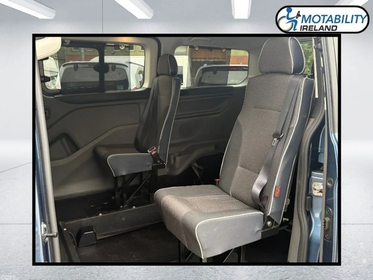 Ford Tourneo MPV, Diesel, 2020, Blue