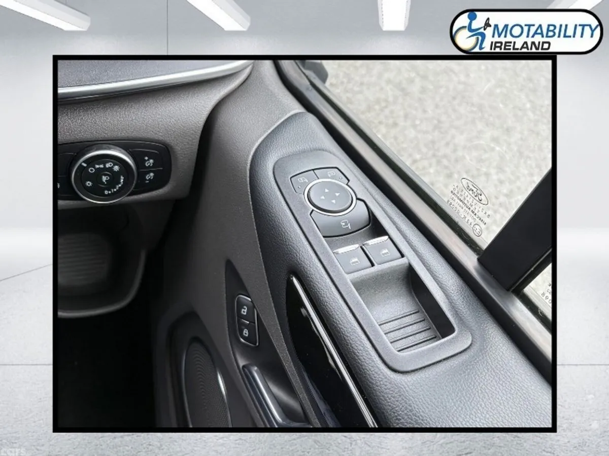 Ford Tourneo MPV, Diesel, 2020, Blue
