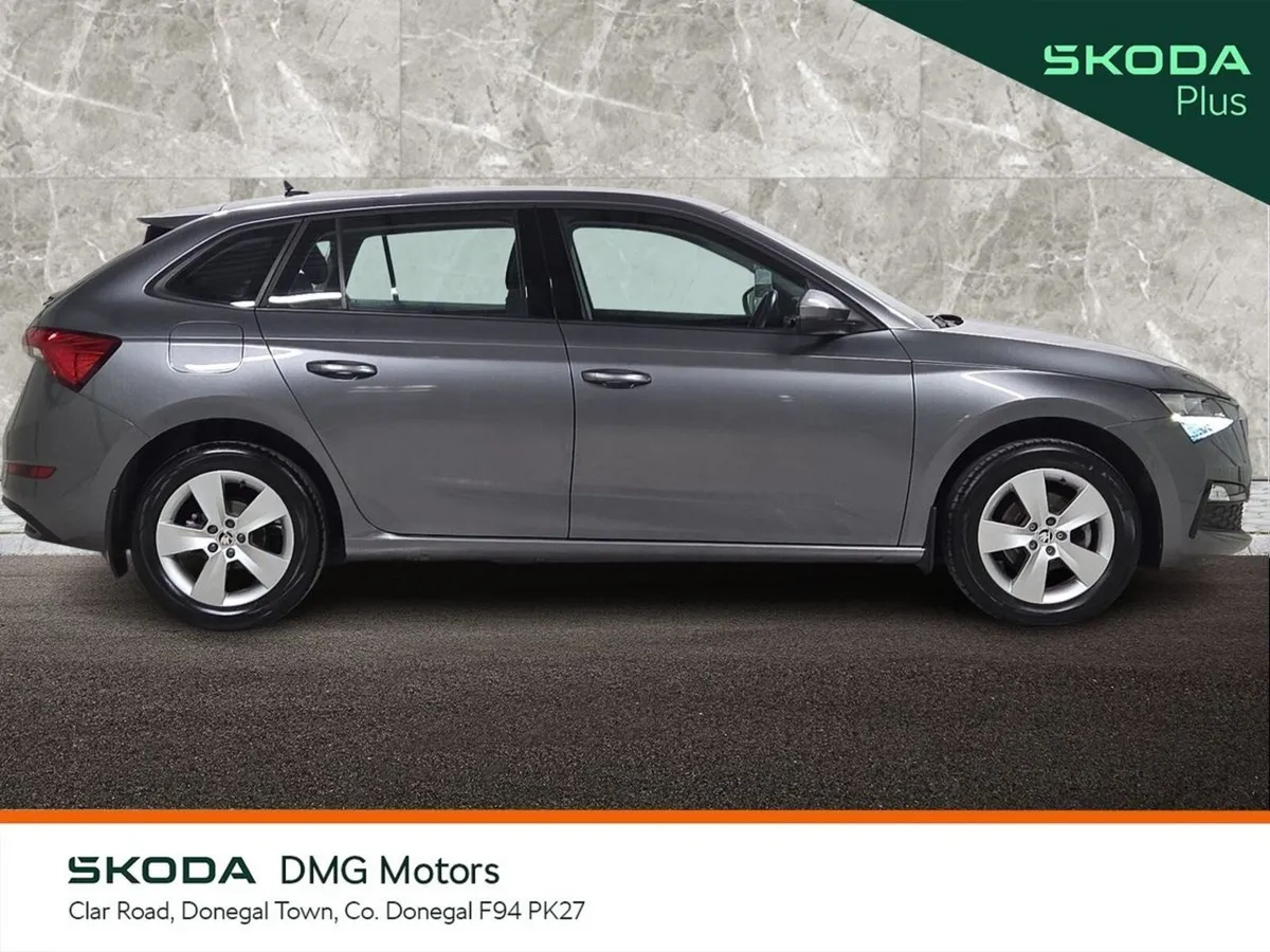 Skoda Scala Hatchback, Petrol, 2023, Grey