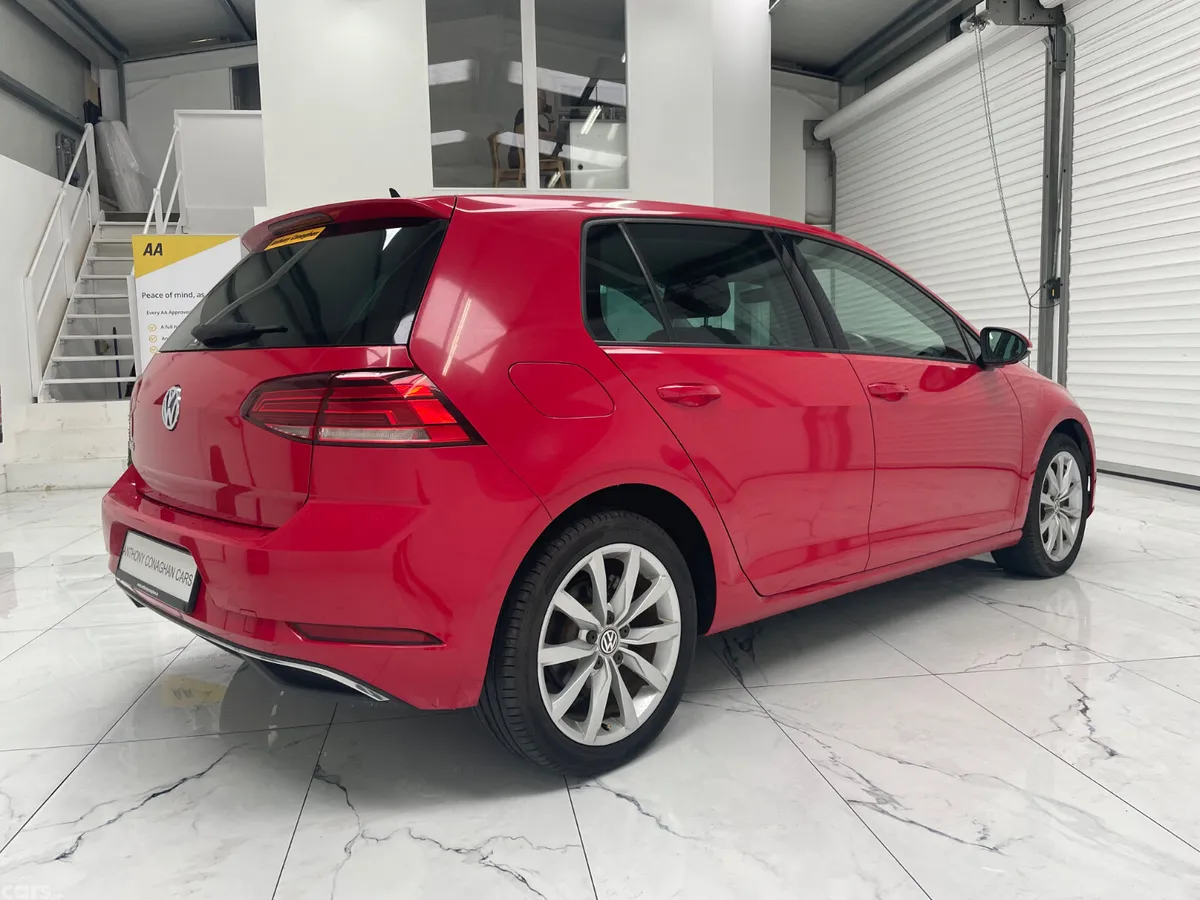 Volkswagen Golf Hatchback, Petrol, 2019, Red