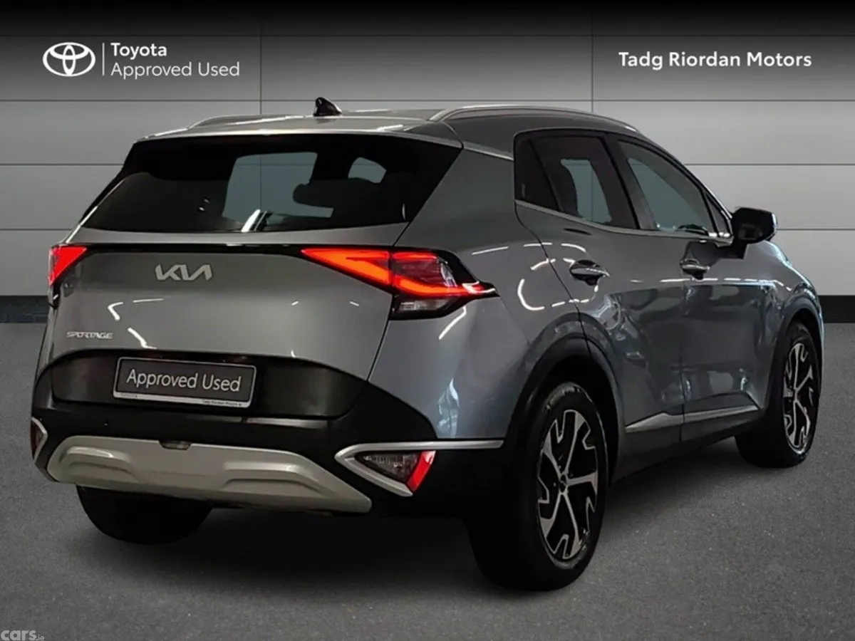 Kia Sportage MPV, Diesel Hybrid, 2023, Grey