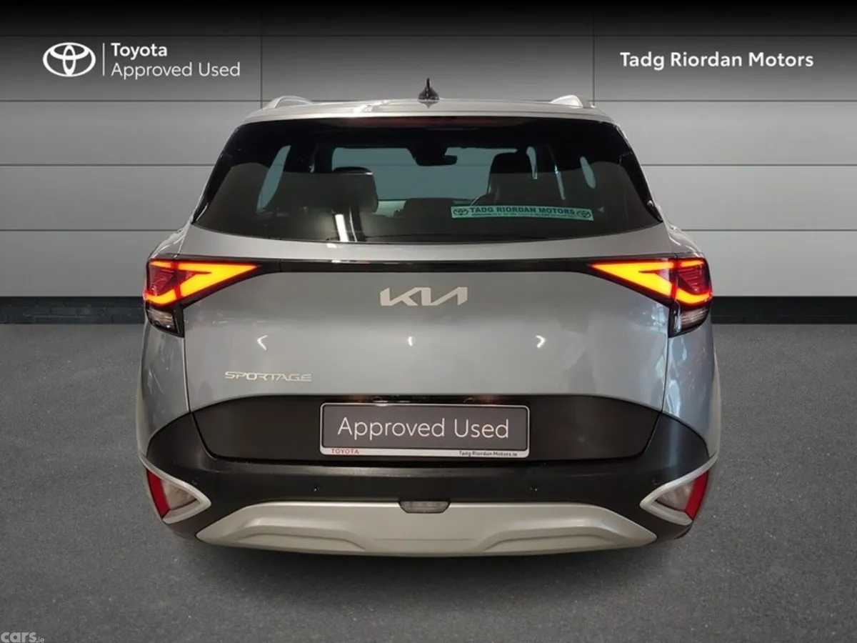 Kia Sportage MPV, Diesel Hybrid, 2023, Grey