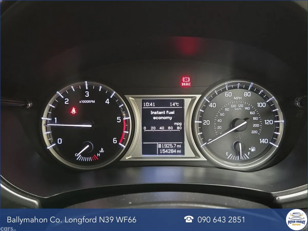 Suzuki Vitara SUV, Diesel, 2015, Grey