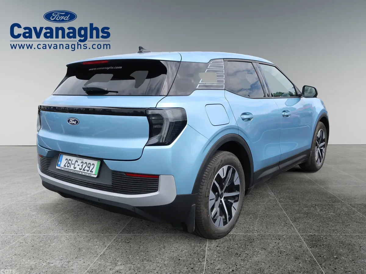 Ford Explorer MPV, Electric, 2026, Blue