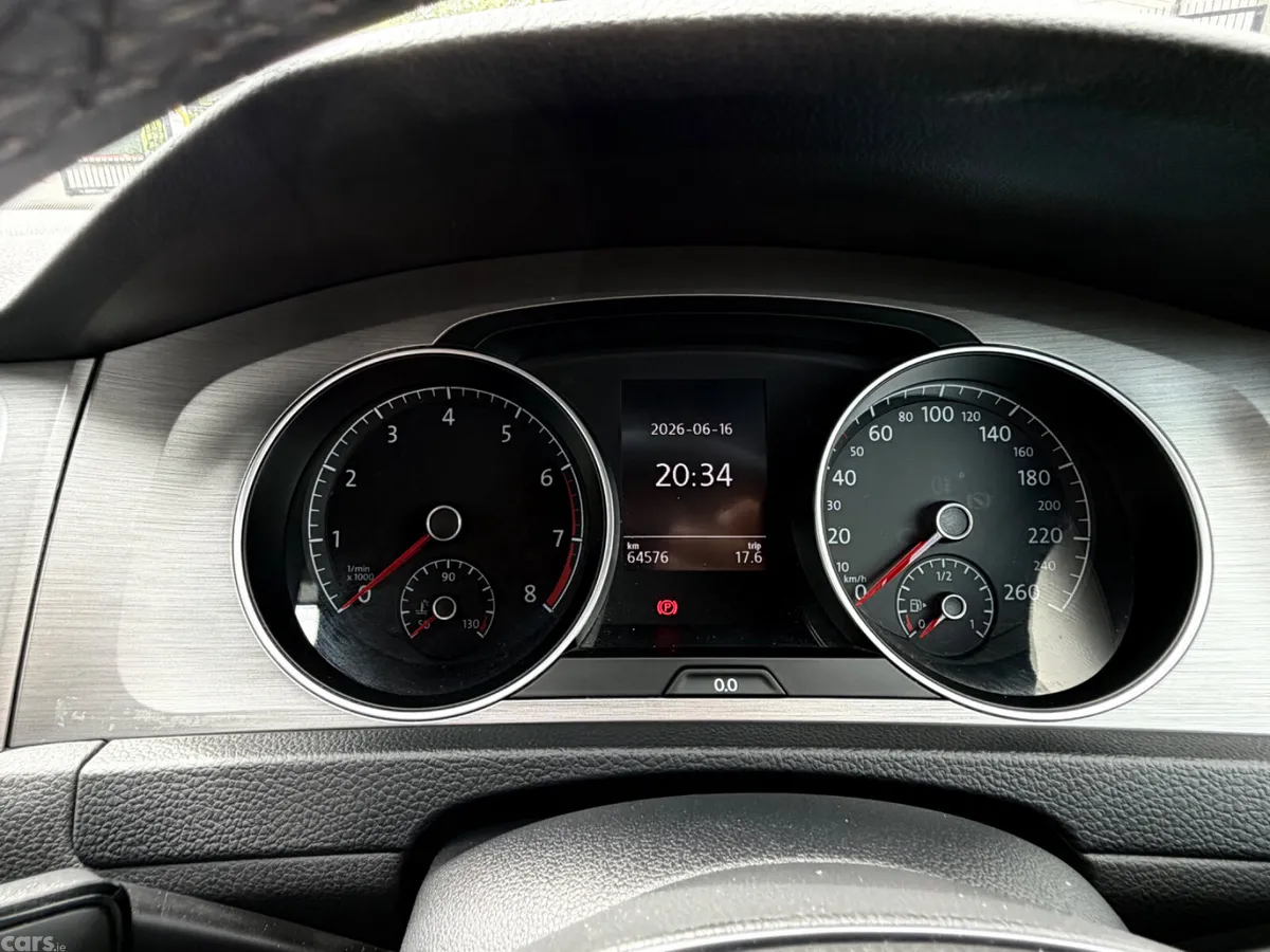 Volkswagen Golf Hatchback, Petrol, 2016, White