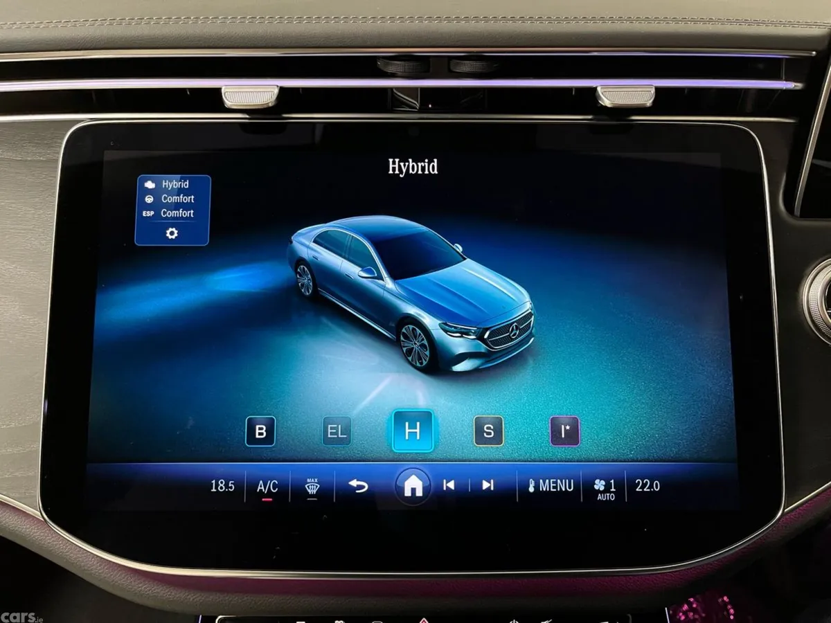 Mercedes-Benz E-Class Saloon, Diesel Plug-in Hybrid, 2024, Blue