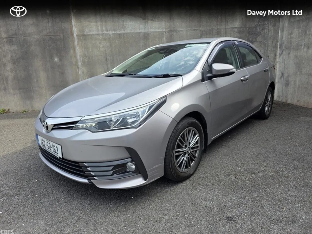 Toyota Corolla Saloon, Petrol, 2018, Grey