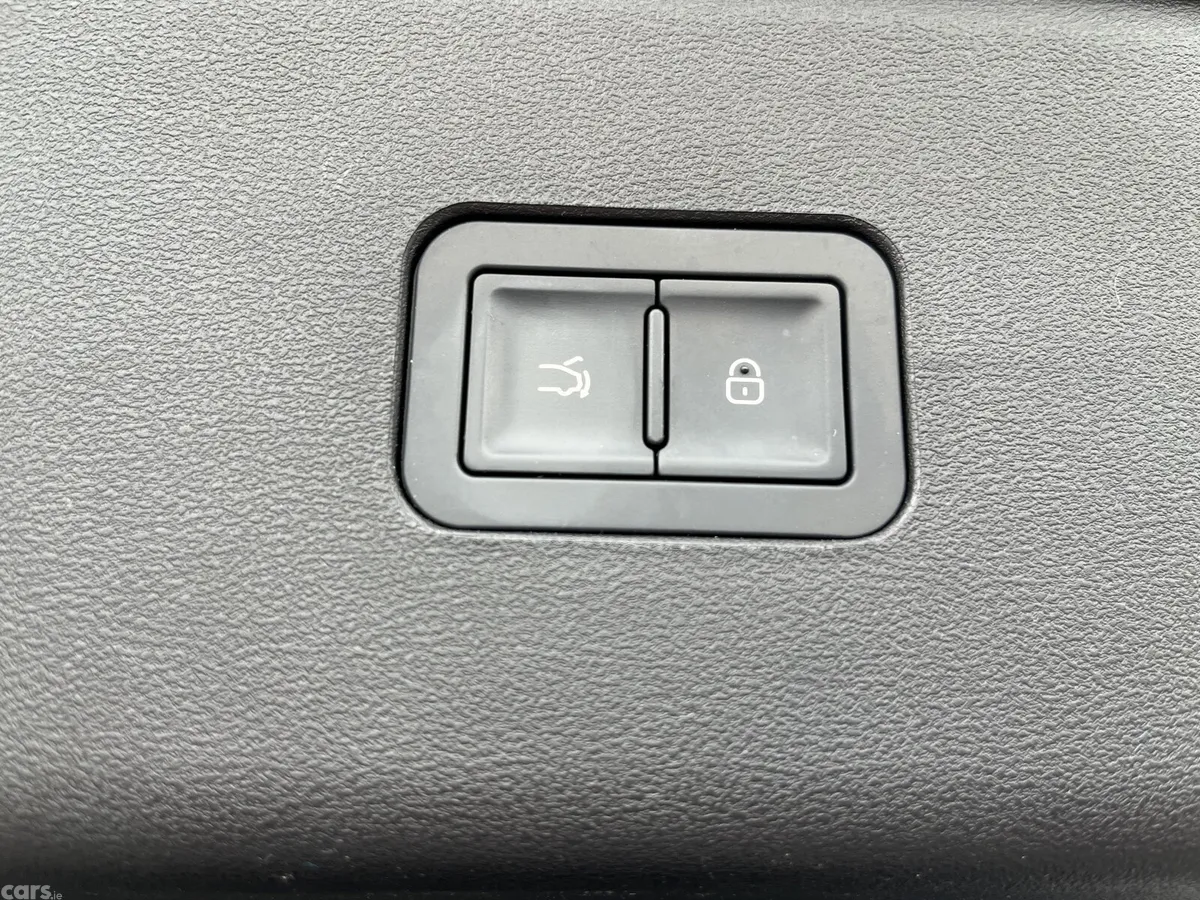BYD Seal 6 Hatchback, Petrol Plug-in Hybrid, 2026, Grey