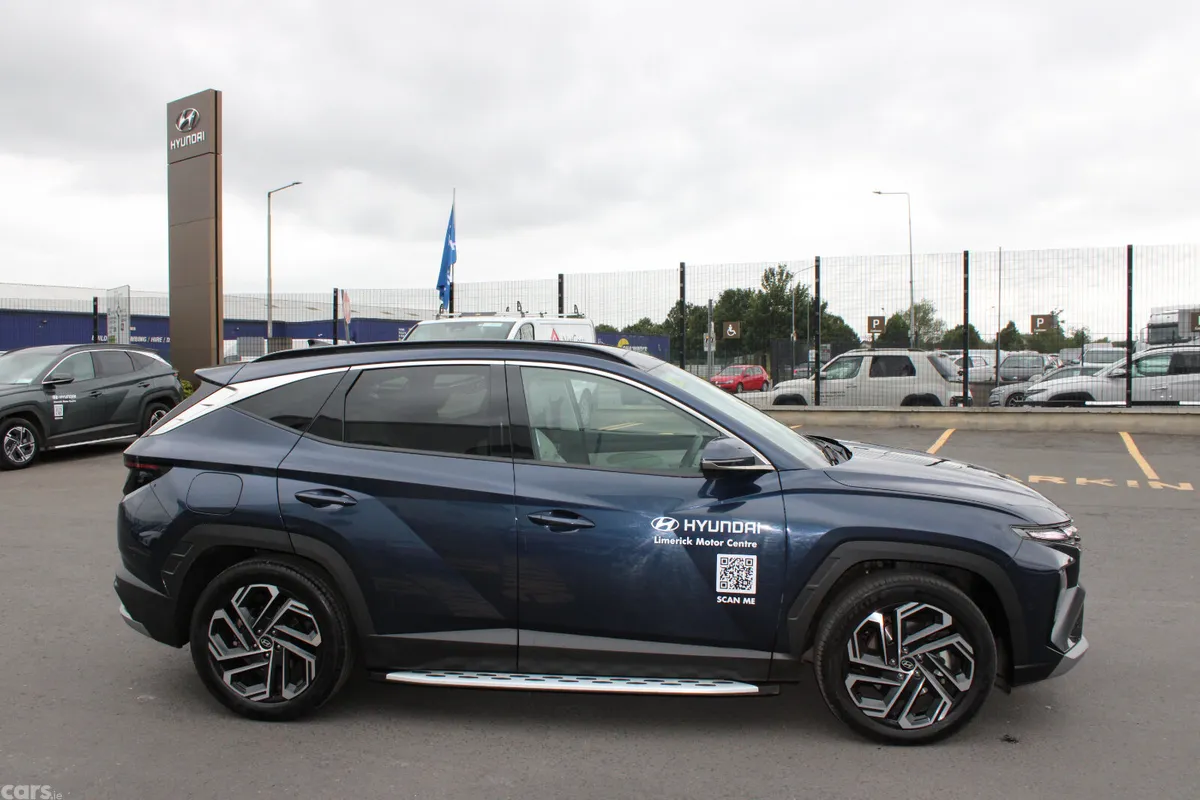 Hyundai Tucson SUV, Petrol Plug-in Hybrid, 2026, Blue