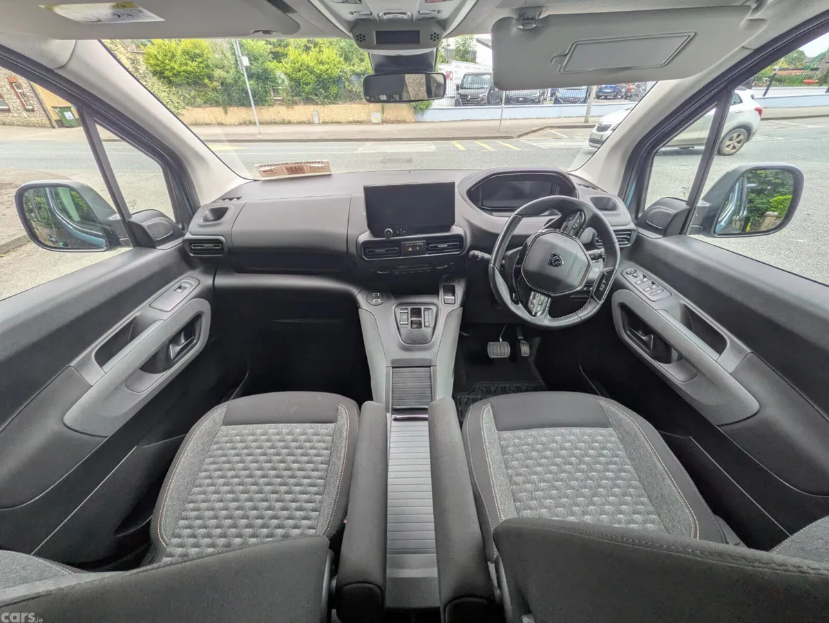 Peugeot Rifter MPV, Diesel, 2024, Blue