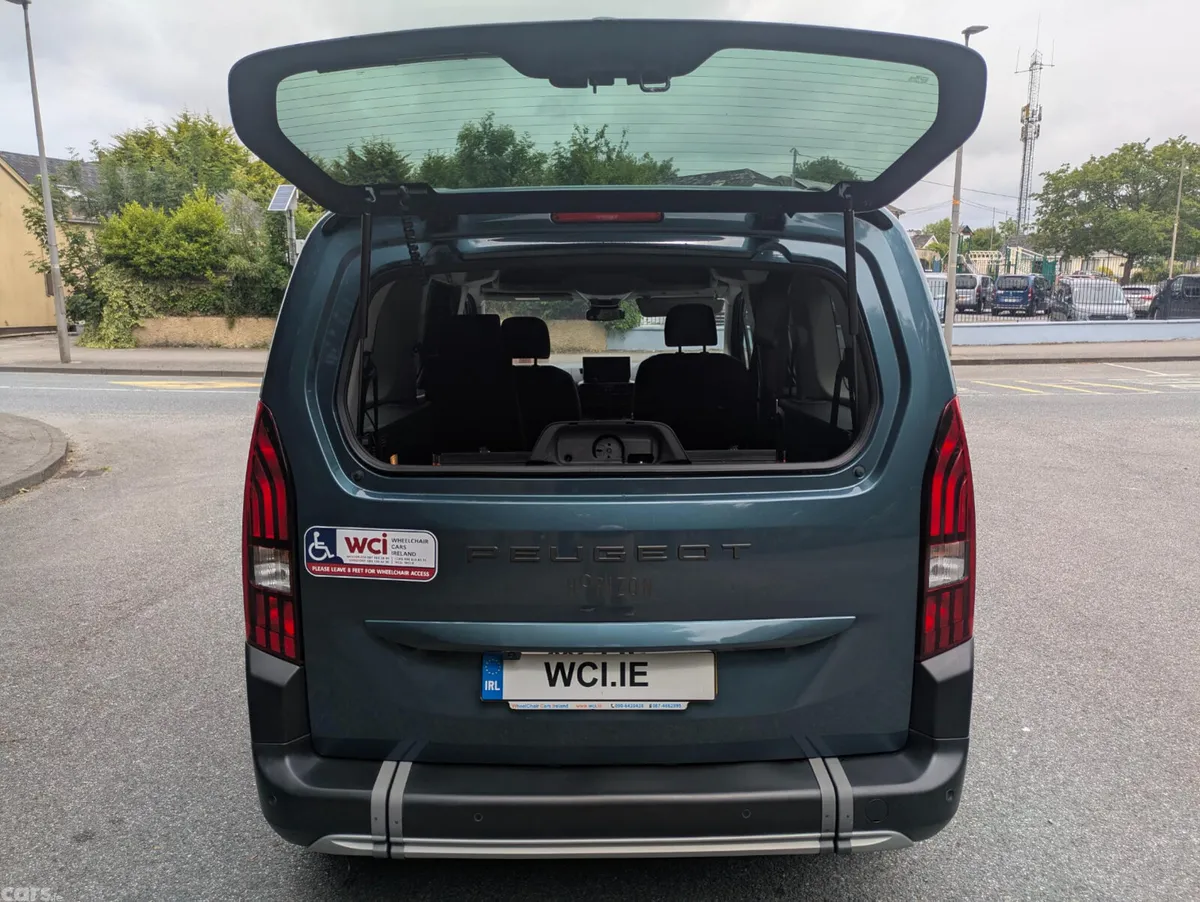 Peugeot Rifter MPV, Diesel, 2024, Blue