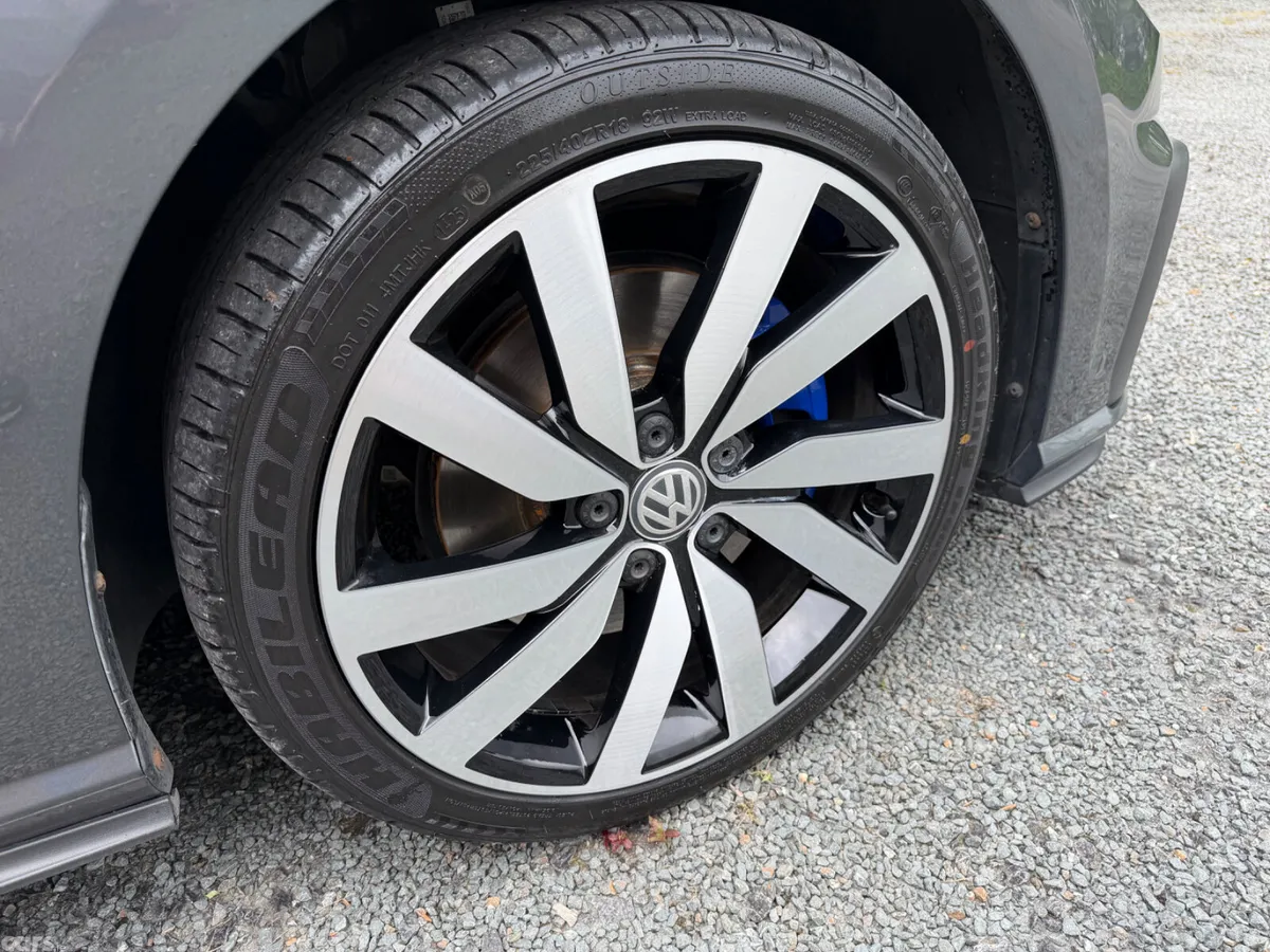 Volkswagen Golf Hatchback, Petrol Plug-in Hybrid, 2018, Grey