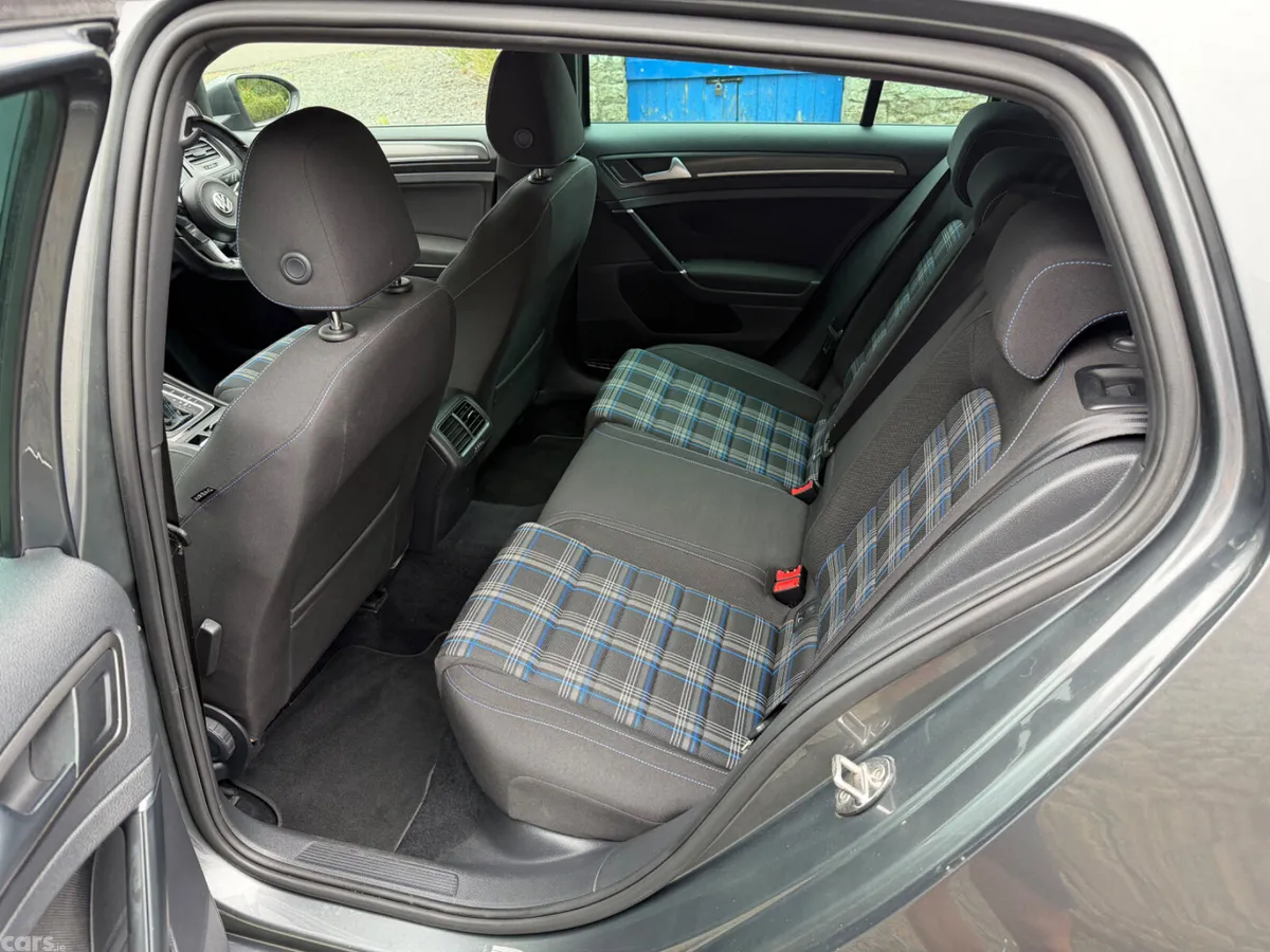 Volkswagen Golf Hatchback, Petrol Plug-in Hybrid, 2018, Grey
