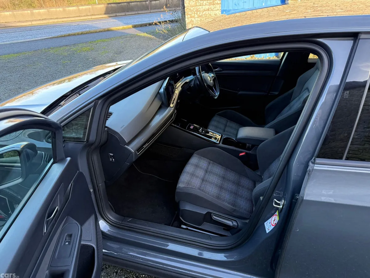 Volkswagen Golf Hatchback, Petrol Plug-in Hybrid, 2022, Grey