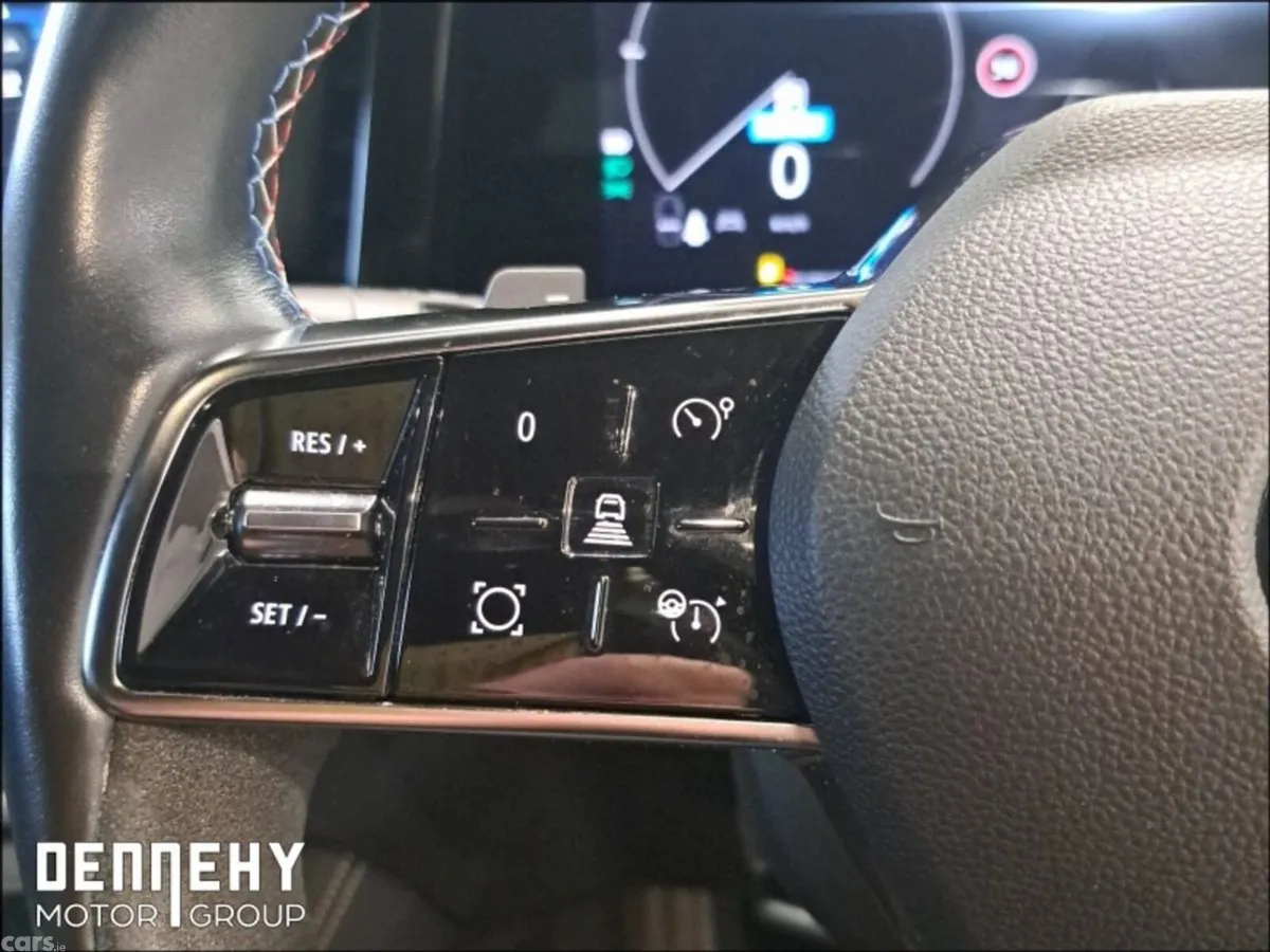 Renault Austral SUV, Petrol Hybrid, 2023, Red
