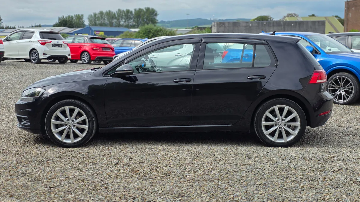 Volkswagen Golf Hatchback, Petrol, 2017, Black