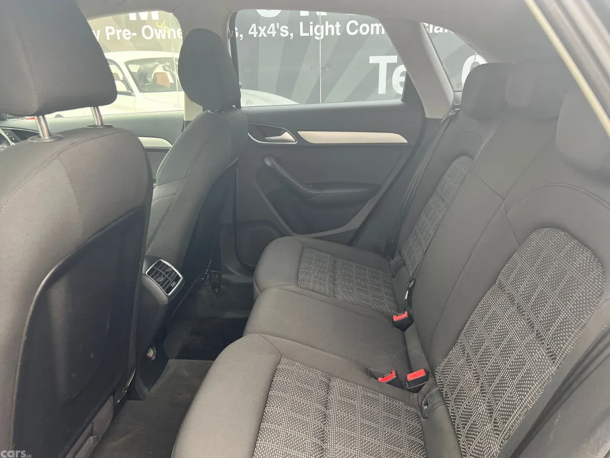 Audi Q3 SUV, Diesel, 2017, Grey
