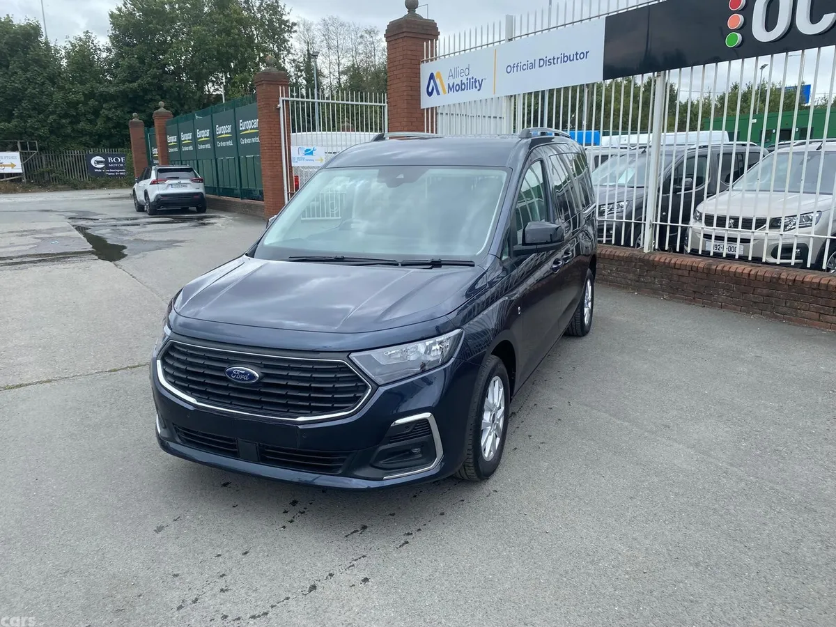 Ford Tourneo Connect MPV, Diesel, 2024, Blue