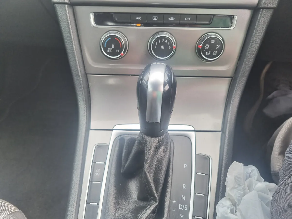 Volkswagen Golf Hatchback, Petrol, 2013, Black