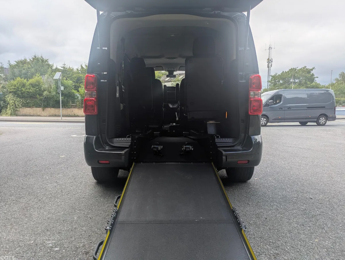 Citroen Spacetourer Van, Diesel, 2024, Grey