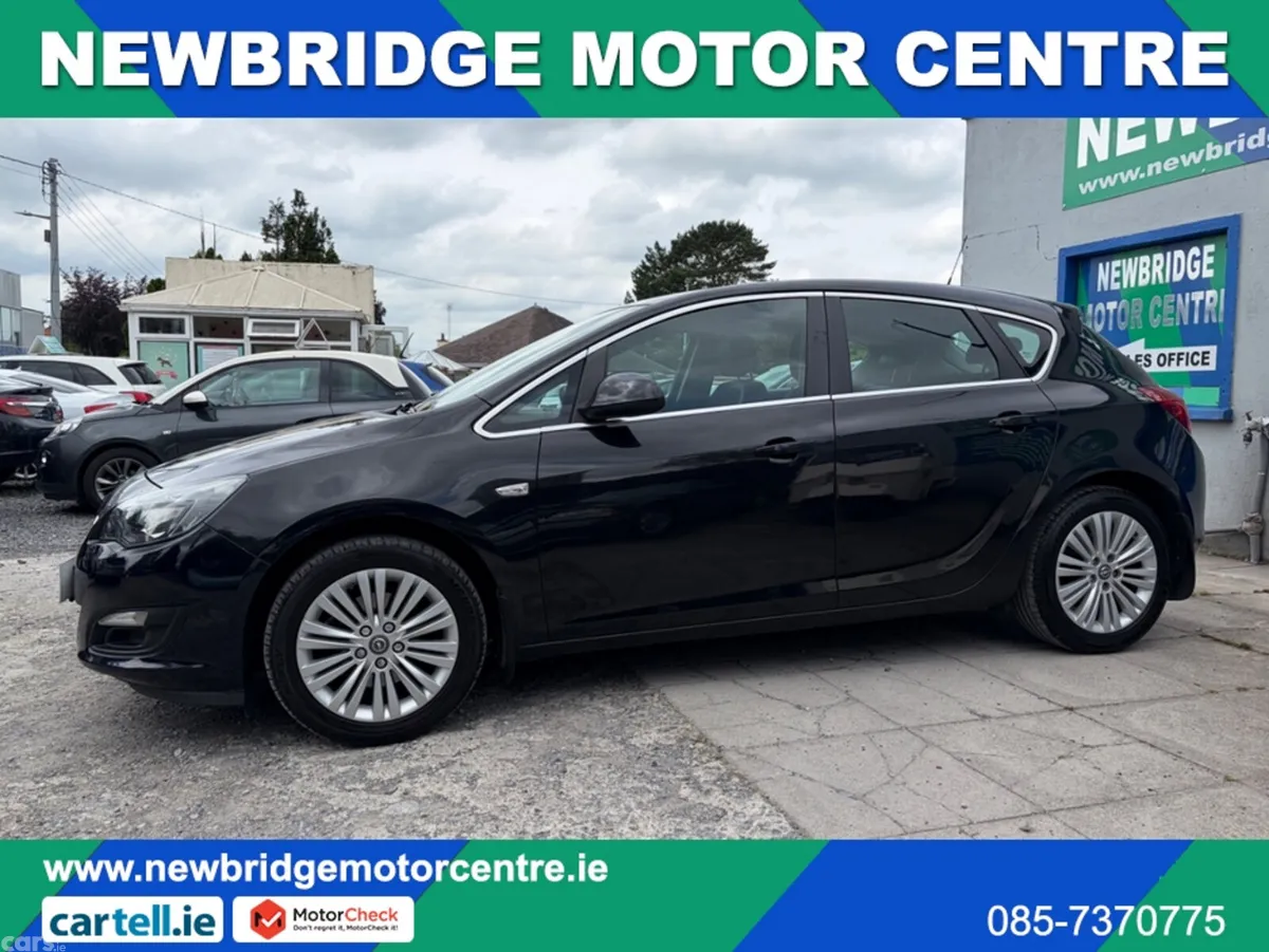 Opel Astra Hatchback, Diesel, 2015, Black