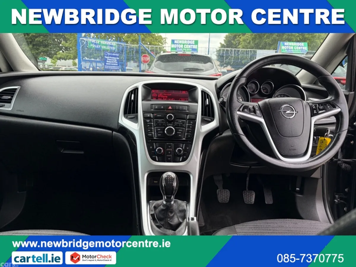 Opel Astra Hatchback, Diesel, 2015, Black