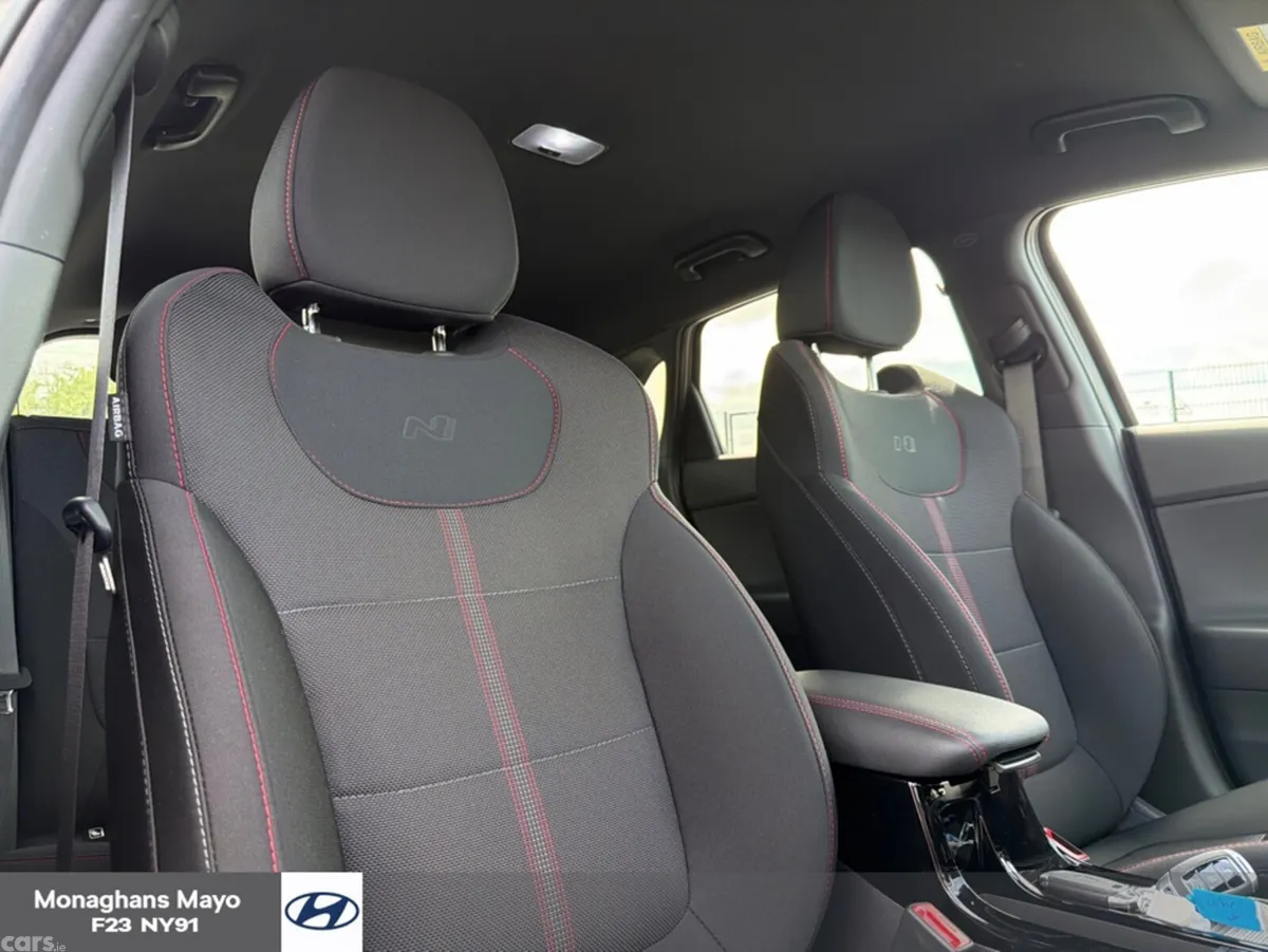 Hyundai i30 Hatchback, Petrol, 2026, Green
