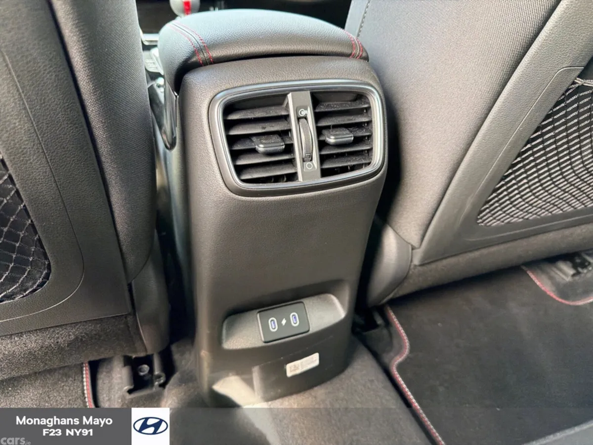 Hyundai i30 Hatchback, Petrol, 2026, Green