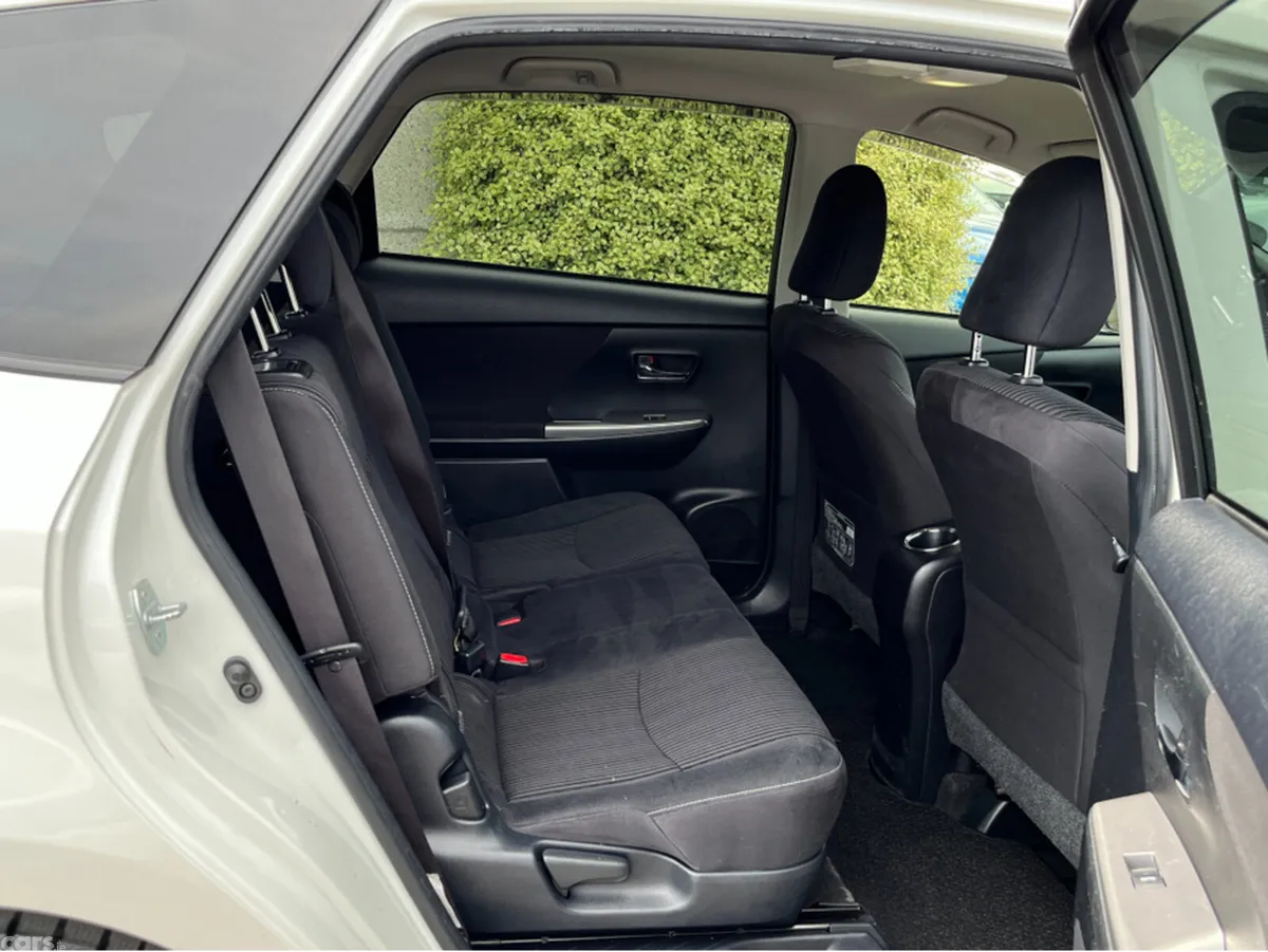 Toyota Prius MPV, Petrol Hybrid, 2015, White