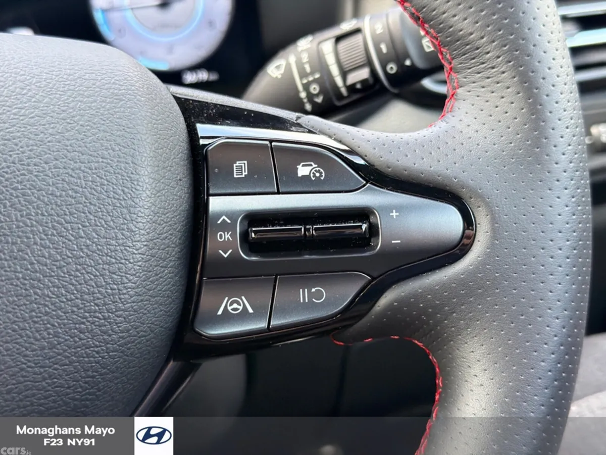 Hyundai i30 Hatchback, Petrol, 2026, Green