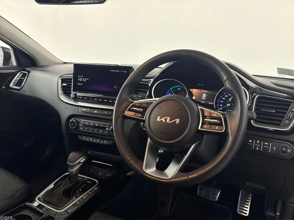 Kia XCeed Hatchback, Petrol Hybrid, 2024, Grey