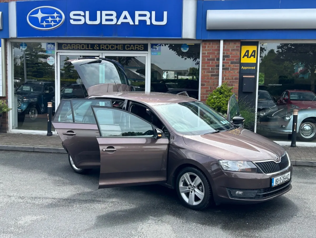 Skoda Rapid Hatchback, Diesel, 2016, Brown
