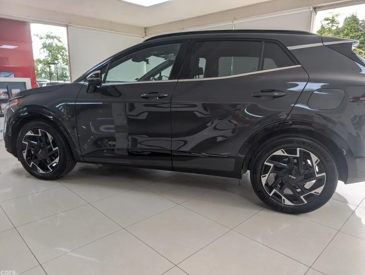 Kia Sportage SUV, Diesel Hybrid, 2026, Grey
