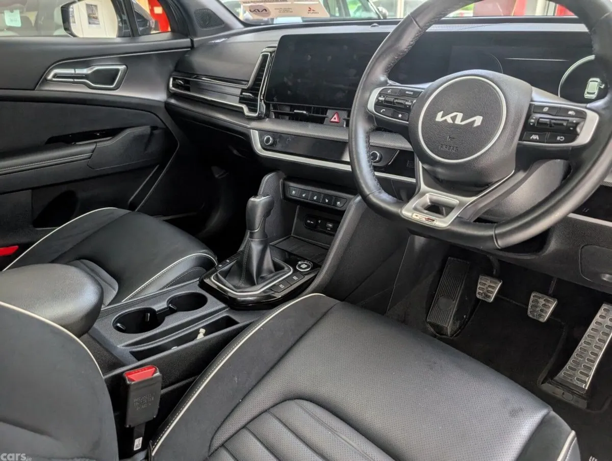 Kia Sportage SUV, Diesel Hybrid, 2026, Grey