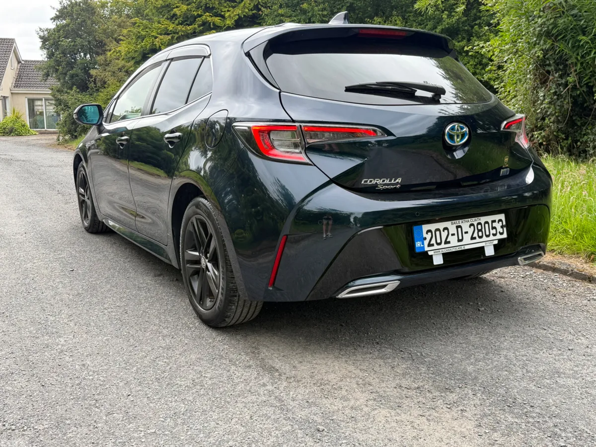 Toyota Corolla Hatchback, Petrol Hybrid, 2020, Blue