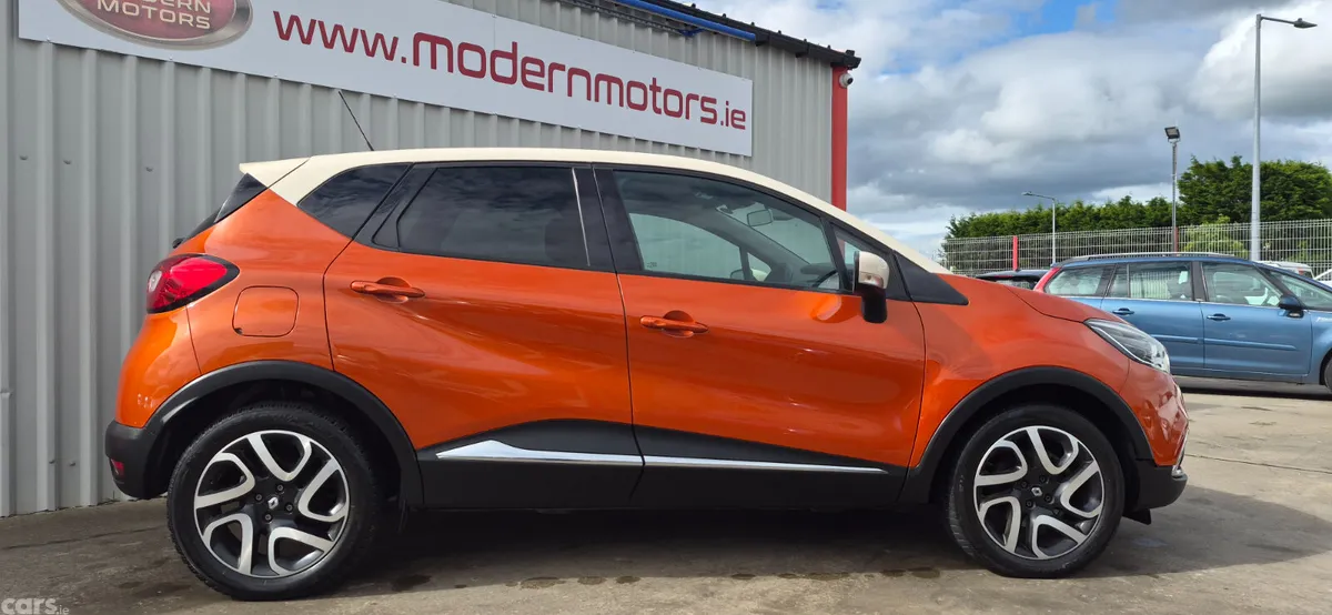 Renault Captur MPV, Petrol, 2015, Orange