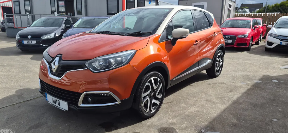 Renault Captur MPV, Petrol, 2015, Orange